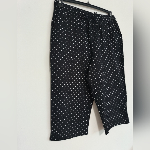 Women's Polka Dots Capris Pants / Size 16 - Picture 2 of 6